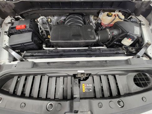 Used 2019 Chevrolet Silverado 1500 High Country w/ Trailer Camera Package AWD/4WD image 8