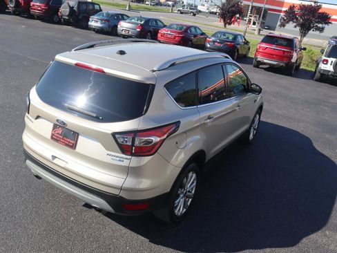Used 2017 Ford Escape Titanium AWD/4WD image 24