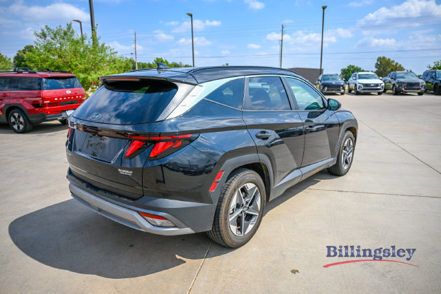 Certified 2025 Hyundai Tucson SEL FWD image 5