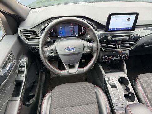 Used 2024 Ford Escape ST-Line w/ Cold Weather Package image 26