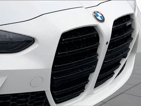 Used 2025 BMW M4 Coupe w/ Executive Package RWD image 29