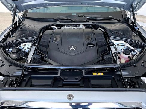 Used 2024 Mercedes-Benz S 580 4MATIC Sedan w/ Warmth & Comfort Package image 11