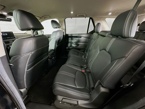 Used 2024 Honda Pilot EX-L image 27