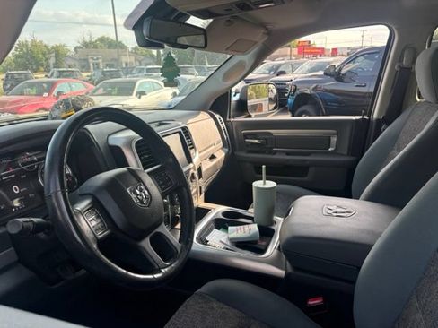 Used 2017 RAM 1500 Big Horn AWD/4WD image 5