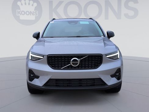 New 2026 Volvo XC40 B5 Plus w/ Protection Package Premier image 11