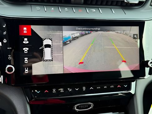 New 2026 Jeep Grand Cherokee Limited Reserve image 23