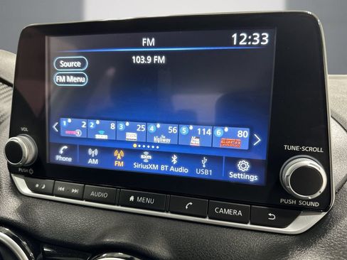 Used 2024 Nissan Sentra SV FWD image 20