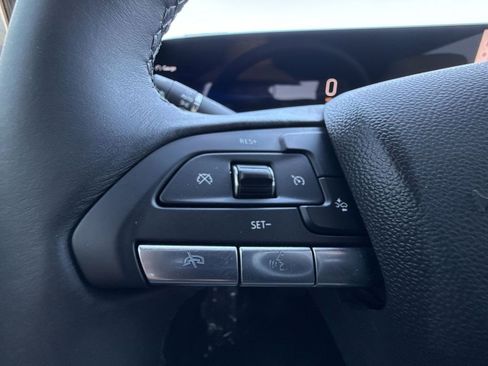 Certified 2024 Cadillac XT4 Luxury FWD image 42