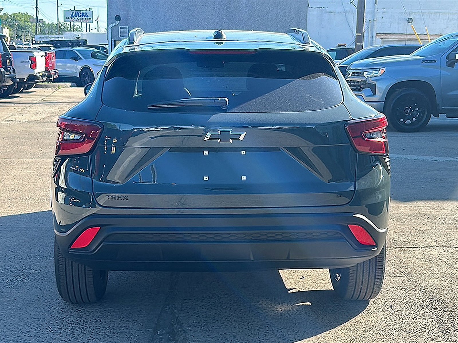 New 2026 Chevrolet Trax LT w/ Driver Confidence Package FWD image 9