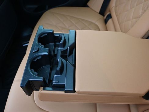 New 2026 BMW X5 xDrive50e w/ Climate Comfort Package image 17