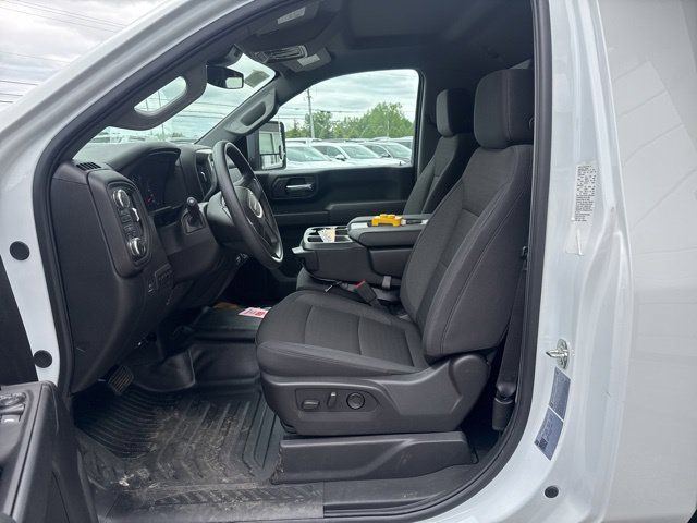 Used 2026 GMC Sierra 3500 Pro w/ Convenience Package AWD/4WD image 13