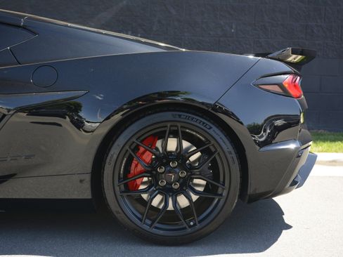 Used 2026 Chevrolet Corvette Z06 RWD image 35