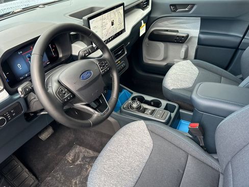 New 2026 Ford Maverick XLT w/ XLT Luxury Package image 9