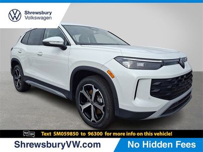 New 2025 Volkswagen Tiguan SE