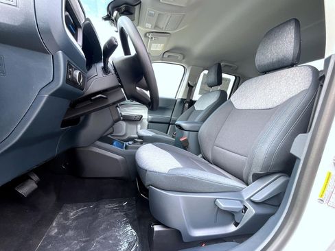 New 2026 Ford Maverick XLT image 10