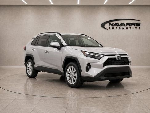 Used 2022 Toyota RAV4 XLE Premium FWD image 10