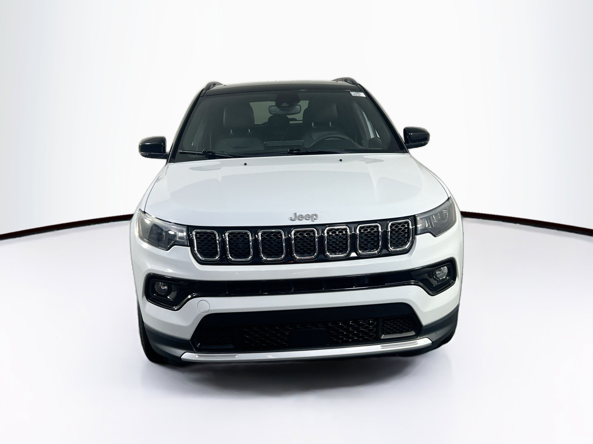 Used 2023 Jeep Compass Limited w/ Sun and Sound Group AWD/4WD image 2