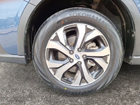 Certified 2021 Subaru Outback Limited image 9