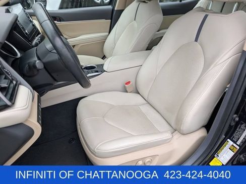Used 2023 Toyota Camry XLE FWD image 5