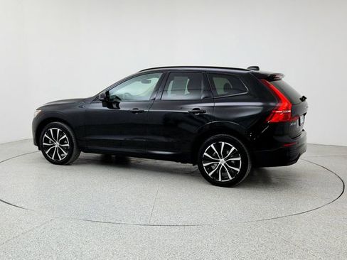Used 2023 Volvo XC60 B5 Plus w/ Climate Package image 7
