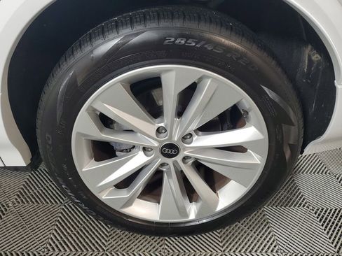 Certified 2025 Audi Q6 e-tron Premium Plus w/ Premium Plus RWD image 10