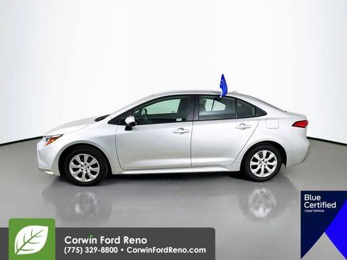 Used 2025 Toyota Corolla LE image 4