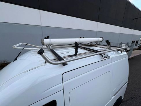 Used 2013 Ford Transit Connect XLT image 10