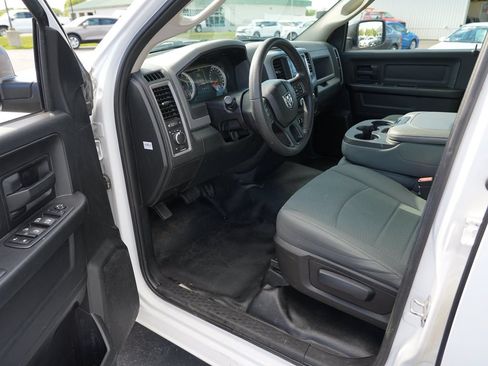 Used 2016 RAM 1500 Tradesman w/ Popular Equipment Group AWD/4WD image 13
