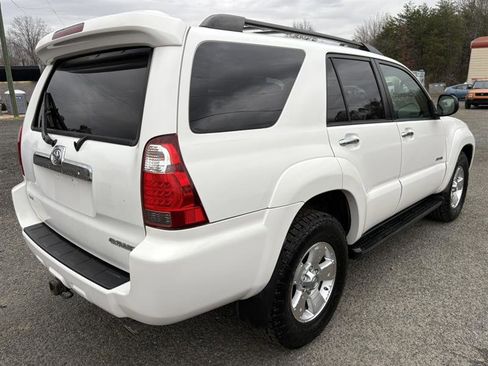 Used 2009 Toyota 4Runner 4WD image 4