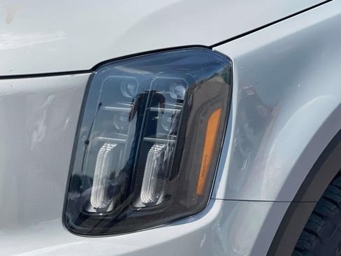 New 2025 Kia Telluride AWD image 9