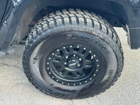 Used 2007 Toyota FJ Cruiser 4WD image 28