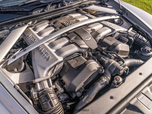 Used 2005 Aston Martin DB9 Coupe RWD image 16
