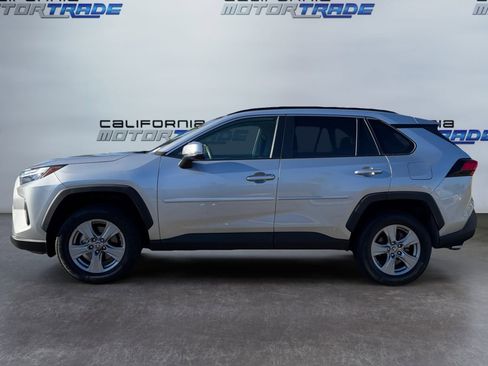 Used 2023 Toyota RAV4 LE image 8