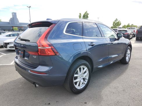 Used 2020 Volvo XC60 T5 Momentum w/ Protection Package AWD/4WD image 16