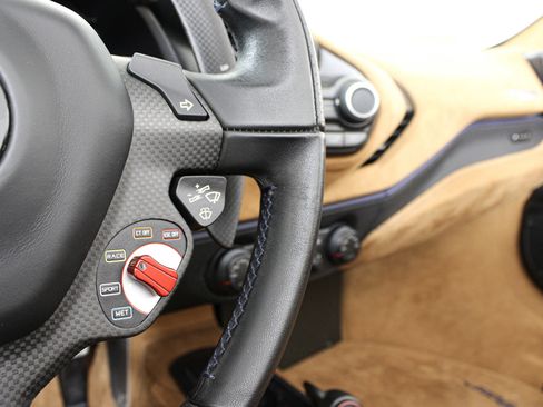Certified 2020 Ferrari 488 Pista Spider RWD image 35