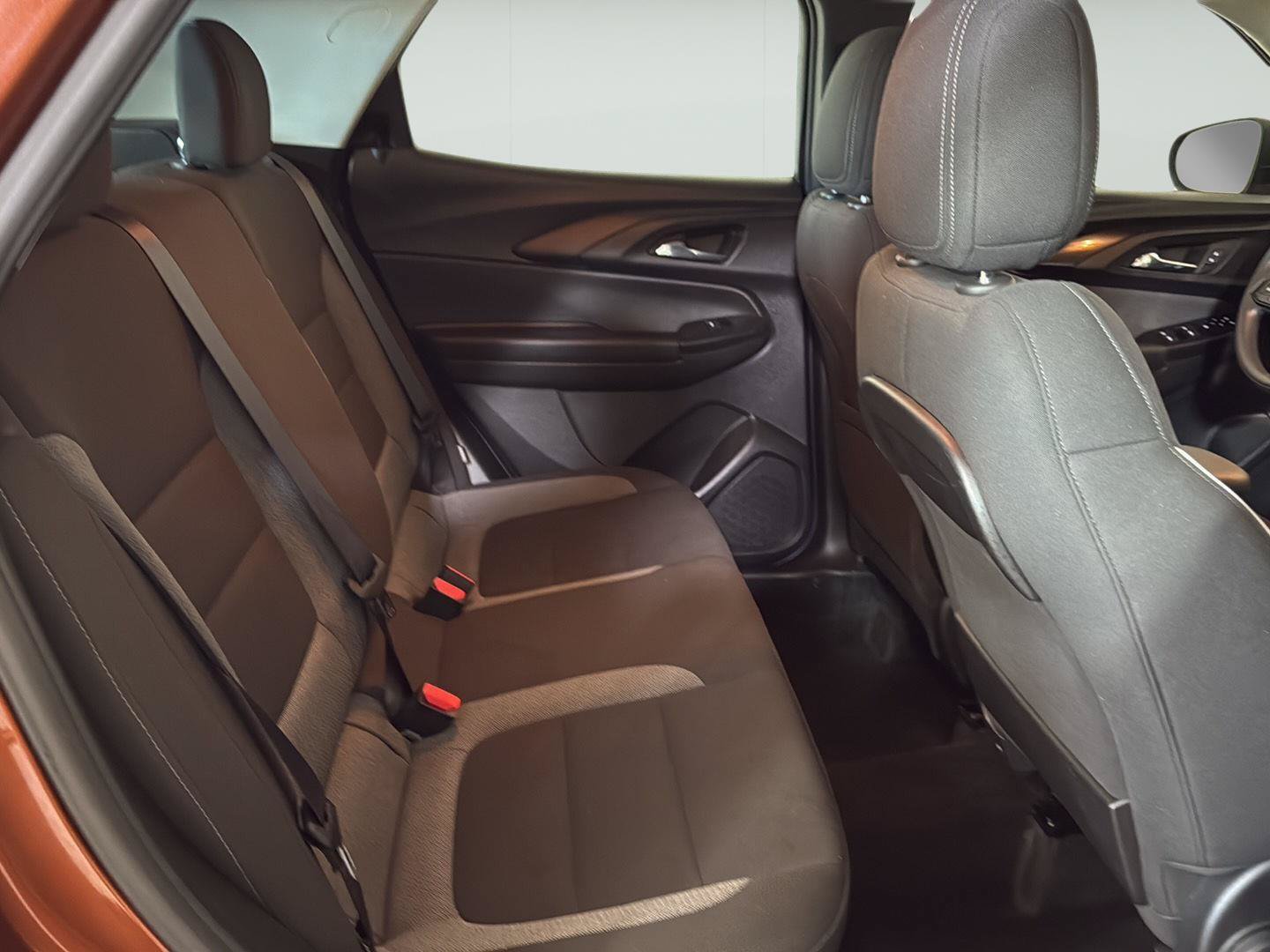Certified 2021 Chevrolet TrailBlazer LS AWD/4WD image 18