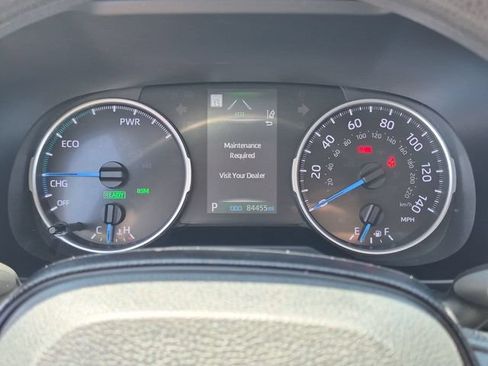 Used 2021 Toyota RAV4 XLE AWD/4WD image 13