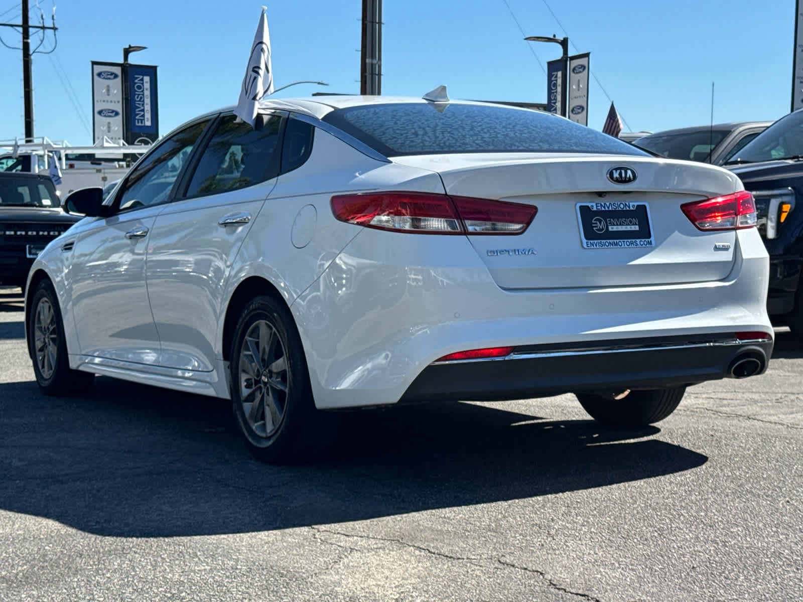 Used 2016 Kia Optima LX w/ Technology Package FWD image 7