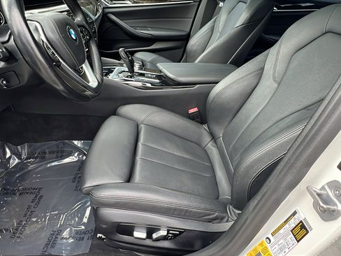 Used 2018 BMW 530e xDrive 530e xDrive iPerformance image 16