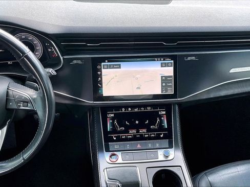 Used 2020 Audi Q7 3.0T Premium Plus image 9