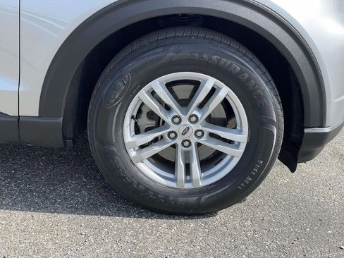 Certified 2023 Ford Explorer XLT image 30