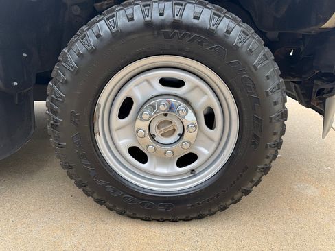 Used 2016 Ford F250 XL w/ Power Equipment Group image 40