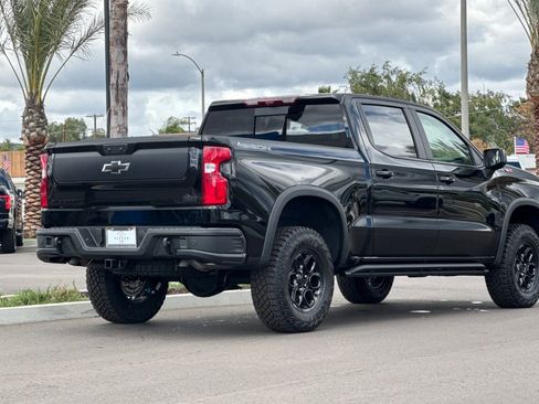 New 2026 Chevrolet Silverado 1500 ZR2 w/ ZR2 Bison Edition image 4