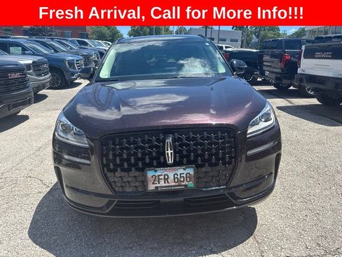 Used 2023 Lincoln Corsair Reserve w/ Equipment Group 201A AWD/4WD image 2