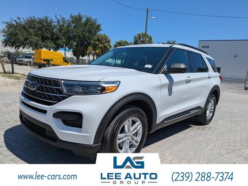 Used 2021 Ford Explorer XLT AWD/4WD image 6