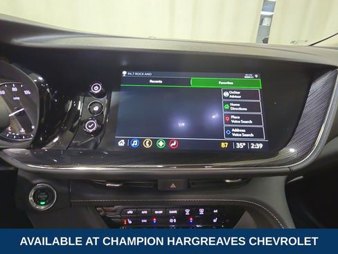 Used 2023 Buick Envision Preferred image 18