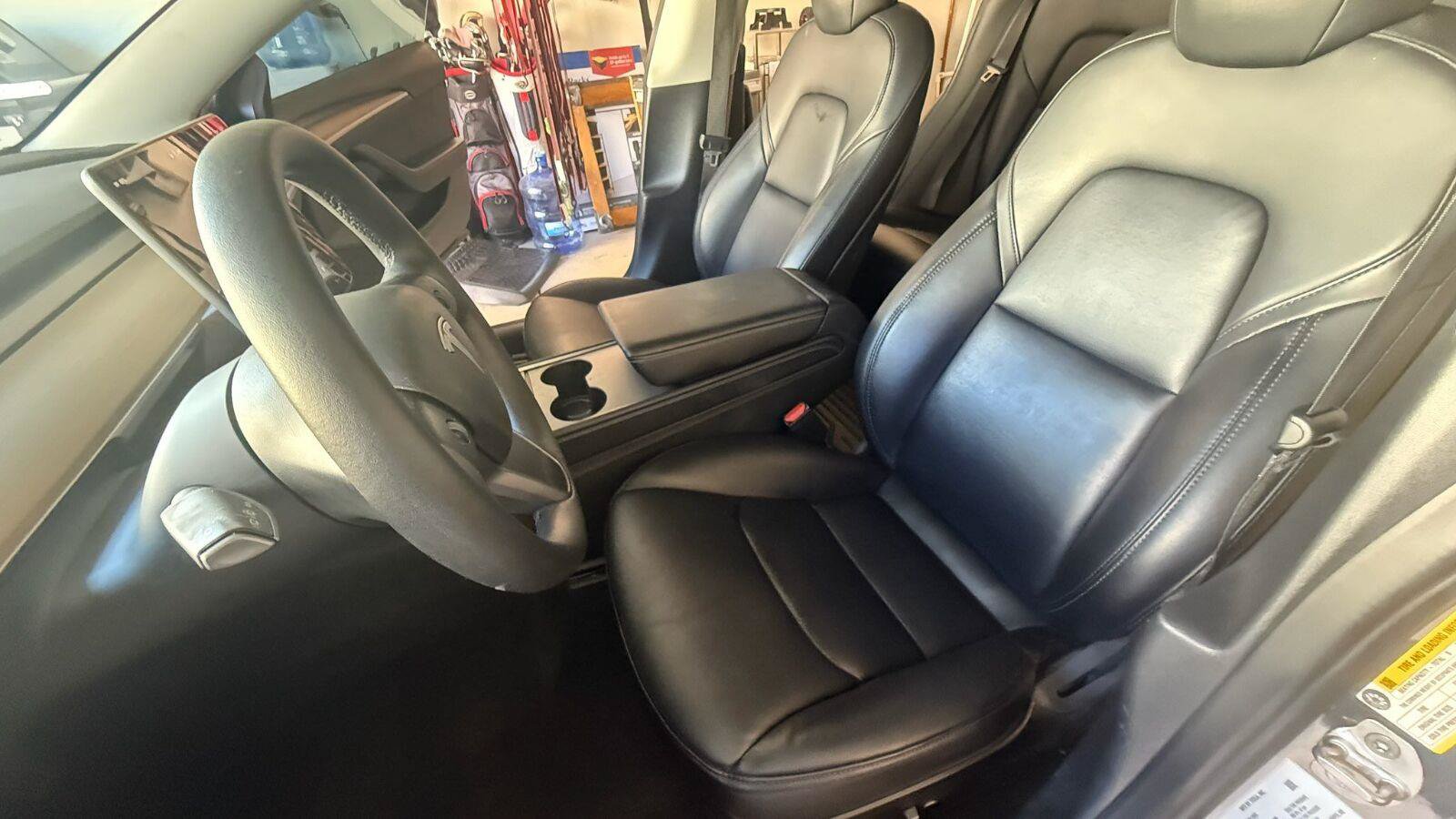 Used 2022 Tesla Model 3 AWD/4WD image 5