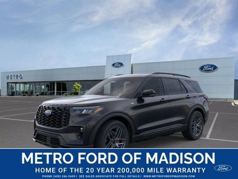 New 2026 Ford Explorer ST-Line w/ ST-Line Street Pack AWD/4WD image 1