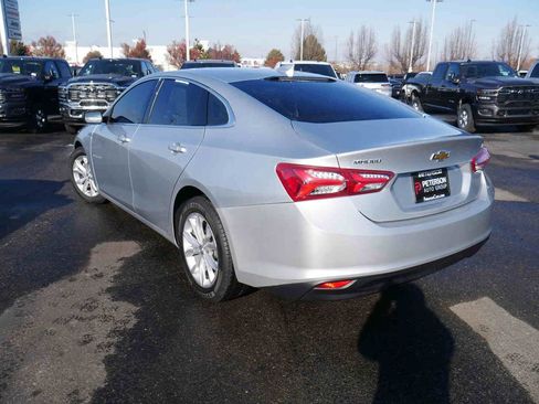 Used 2022 Chevrolet Malibu LT image 18