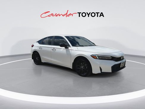 Used 2026 Honda Civic Sport image 2